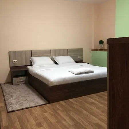 Intrigue Central Guest house *